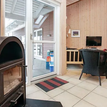 Ferienhaus Sildestrup Sleeps 18 Pool Wifi