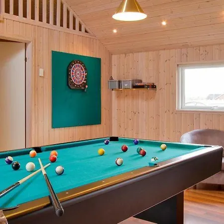 Sildestrup Sleeps 18 Pool Wifi Ferienhaus